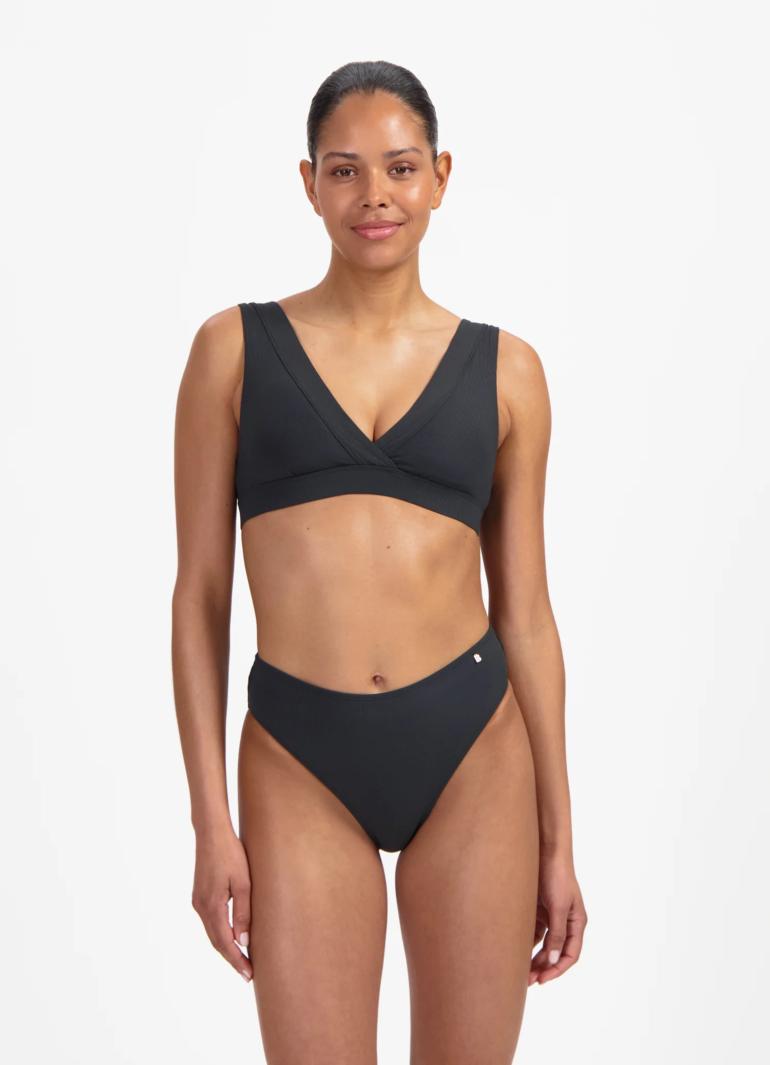 Vanilla & Black shape bikinitop